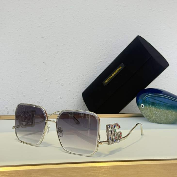 Picture of Dolce Gabbana Sunglasses _SKUfw80443719fw
